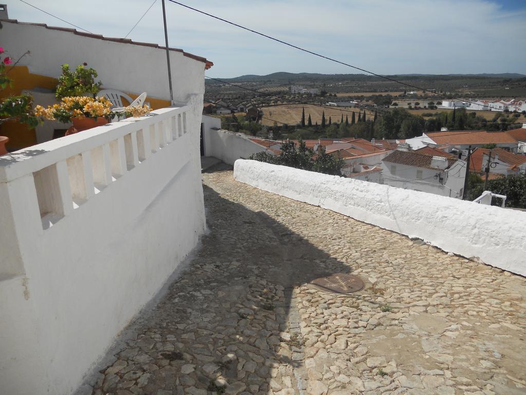 Villa Encosta Do Castelo Portel Esterno foto